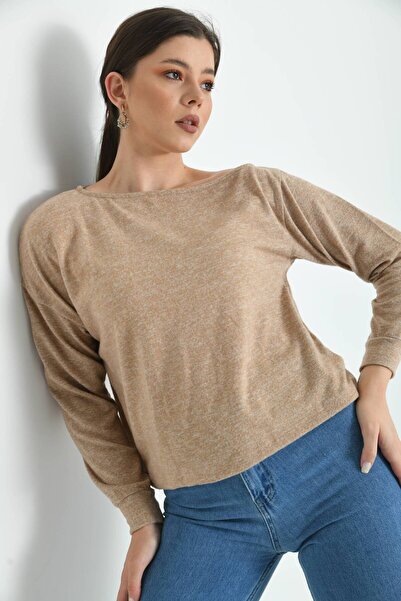 MOVİMENT Μπλούζα με λαιμόκοψη σε μπεζ χρώμα