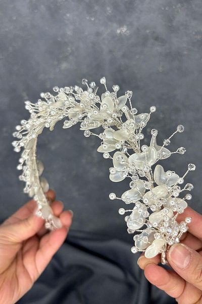Hayalperest boncuk Verassi Mine Embroidered Pearlescent Crystal Bridal Crown Hair Accessory