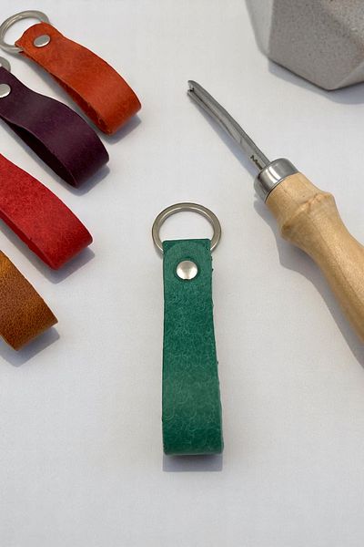pepuza Genuine Leather Root Series Keychain Water Green
