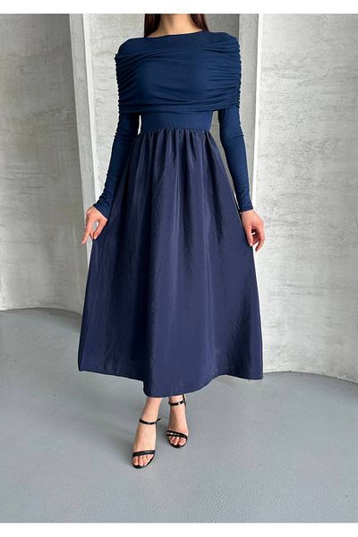 MEECY MNK MODELL GROSSE SCHÜRZE GERAFFTES TROCKENES KLEID