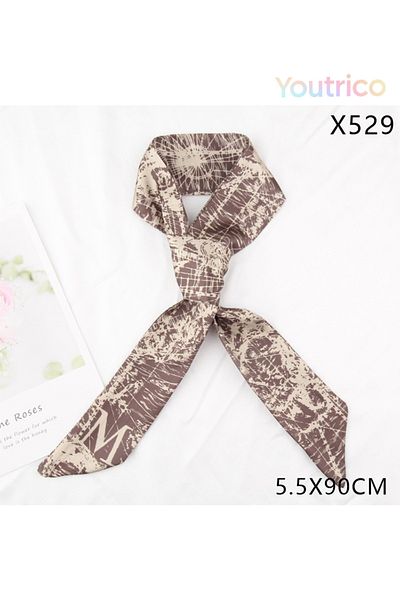 Youtrico Scarf with Leaf Patterns