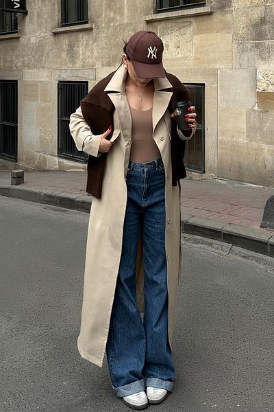 Olcay Ungefütterter, übergroßer Trenchcoat mit Cape und Epauletten BEIGE 6696