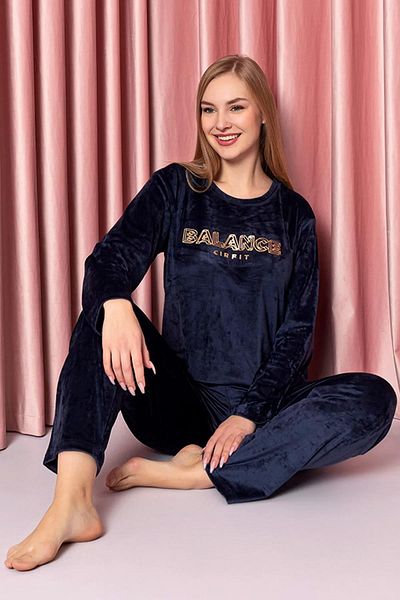 Sude Women's Winter Velvet Pajama Set K200/804 - 1 Piece