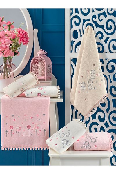 Beğenal Set of 6 Velvet Pompom (Lara) Embroidered Hand-Face Towels (50 X 90 cm)