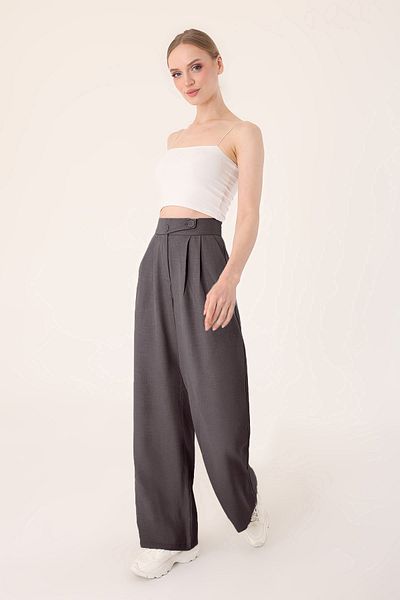 Hazel Korean Model Palazzo Pants with Linen Blend