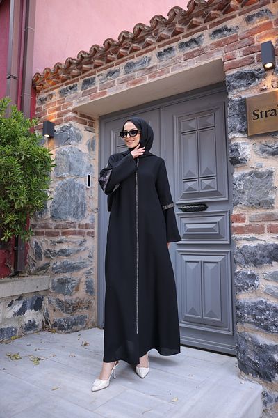 KADEEM Μαύρο MARIEL FERACE