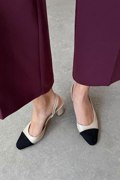STRASWANS Paris Women's Wrinkled Leather Heeled Shoes Beige