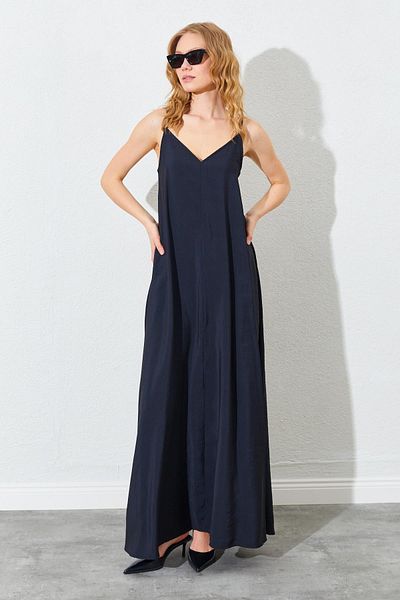 TENA Γυναικείο φόρεμα από ύφασμα casual με λαιμόκοψη σε μαύρο χρώμα