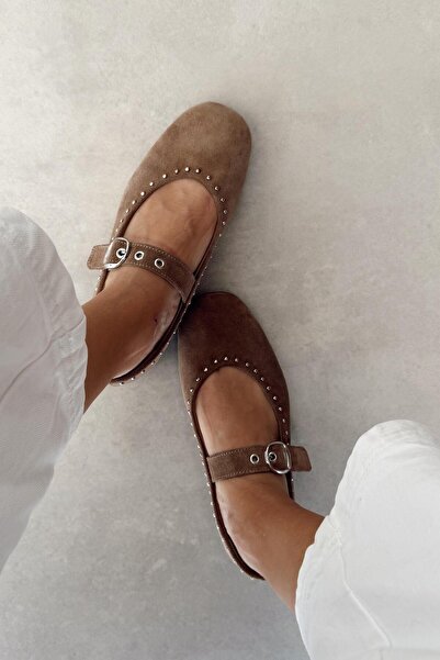 nope21shoess إيموشن توبورك حذاء باليرينا من الجلد الطبيعي