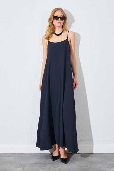 TENA Γυναικείο φόρεμα με μαύρο U-λαιμόκοψη Casual Modal