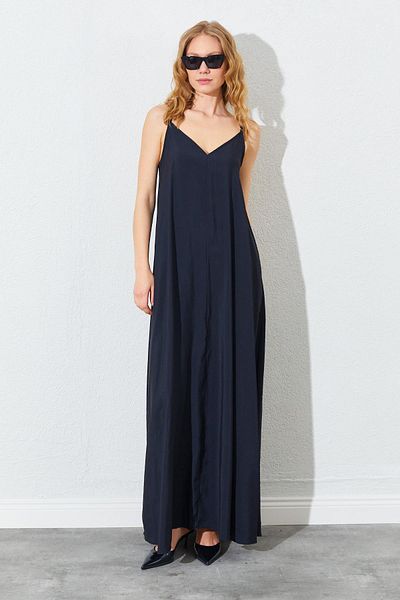 TENA Γυναικείο φόρεμα από ύφασμα casual με λαιμόκοψη σε μαύρο χρώμα
