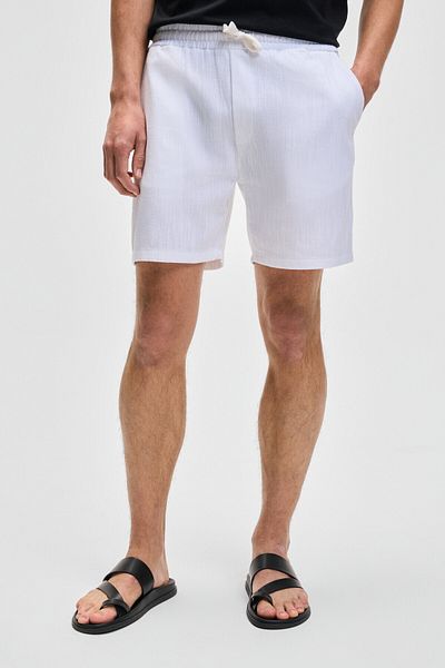 GRIMELANGE Leyton Men's Relaxed Fit Double Pocket Elastic Waist Linen Blended Woven White Shorts & Bermuda