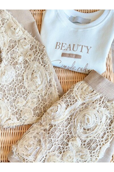 Pinkitokids Guipure Detailed Vest-T-Shirt and Shorts 3-Piece Set