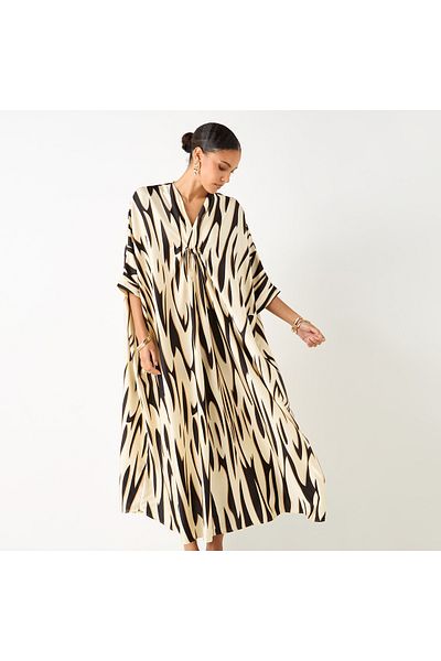 FAV Print Kaftan Dress with V-neck and Three Quarter Sleeves