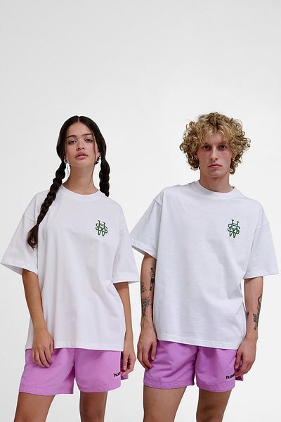 hummel Loose Bees Stadium Short Sleeve T-Shirt