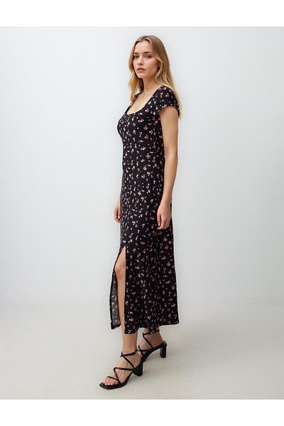 Jimmy Key Black Floral Print Slit Square Neck Short Sleeve Knitted Midi Dress