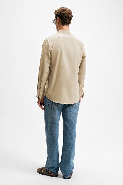 GRIMELANGE Ανδρικό πουκάμισο RISTO με κουμπιά μετά το πλύσιμο που μειώνει την απαραίτητη χρήση σιδήρου Μπεζ πουκάμισο με μανσέτες γιακά