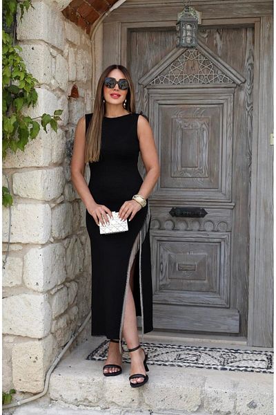 Modagusto Sleeveless Chain Accessory Slit Maxi Dress