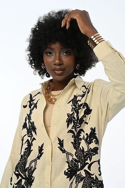 Orfeo Negro WOMEN'S OVERSIZE SHIRT WITH EMBROIDERY FRONT