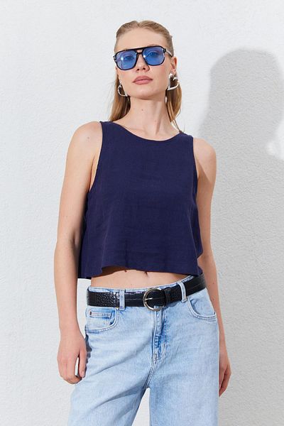 TENA Women's Navy Blue Crew Neck Sleeveless Back Half Zip Linen Blouse