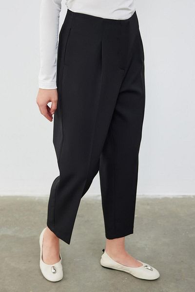 KADRİYE BAŞTÜRK High Waist Clamp Detailed Trousers Black