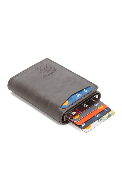 Newish Polo Men's Gray Mechanism Magnet Closure Wallet and Card Holder