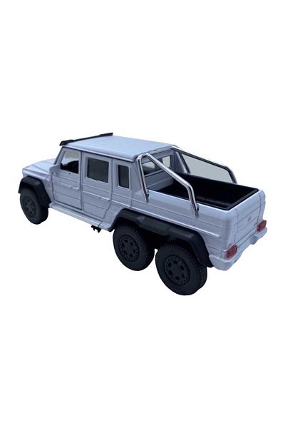JPT Model 1/34 Mercedes Benz g 63 amg 6x6, white