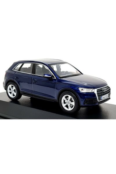 JPT Macheta 1/43 2017 Audi Q5, negru navarra blue Spark