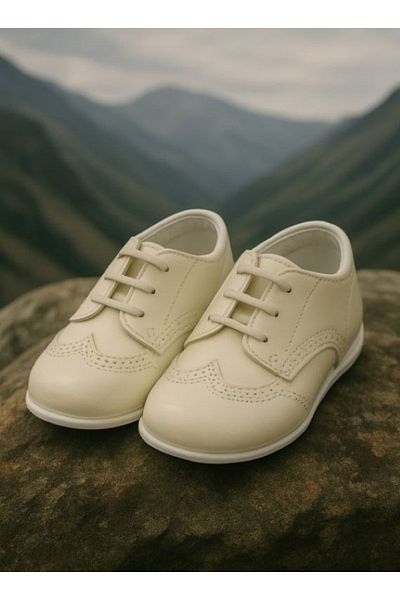 hira kids collection Classic Baby Boy Patent Leather Booties