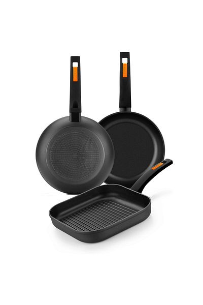 MONİX Set of 3 Monix Fuego pans, Xylan non-stick coating, aluminum 4 mm