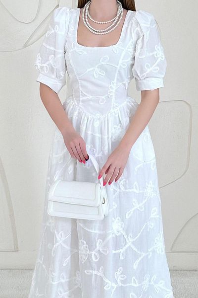 Elbee Fashion Woman Φόρεμα με μπαλόνι με λεπτομέρεια κεντήματος