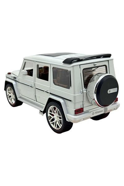 JPT Mercedes G-Class V12 SUV Die-Cast Model 1:24 White -sounds, lights and spring- 20cm