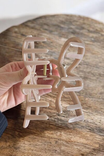 TAKIŞTIR Cream Color Heart Stone Detailed Latch Buckle