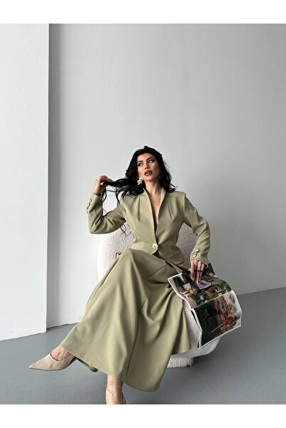 Ekim Store Gold Düğmeli Etekli İkili Blazer Takım