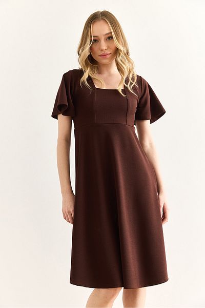 Olalook Women's Brown Sleeve Detailed Crepe Flared Dress Elb-19002427
