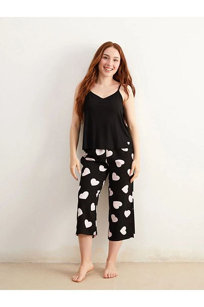 LC Waikiki LCW DREAM Set de pijamale Capris pentru femei, negru, cu imprimeu de inimă