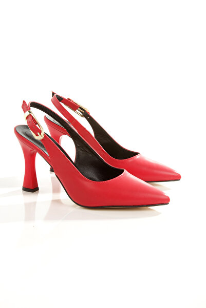 Ayakkabı Podyumum KIRMIZI CİLT SİVRİ BURUNLU ARKA AÇIK BÜYÜK TOKALI 9CM KADEH ÖKÇE