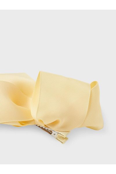 name ıt Nmfthilde Bow Hairclip