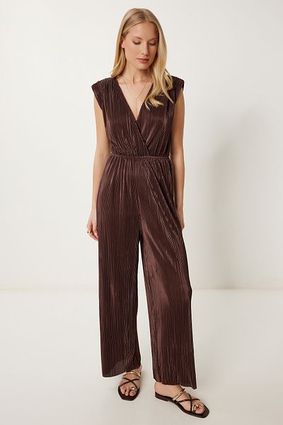 Happiness İstanbul Brauner, wattierter, plissierter Strickoverall für Damen AN00235