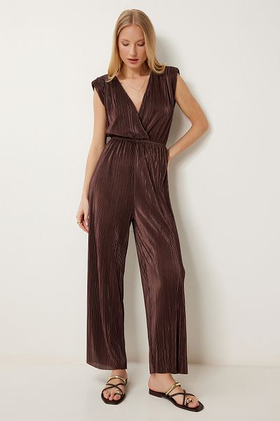 Happiness İstanbul Brauner, wattierter, plissierter Strickoverall für Damen AN00235