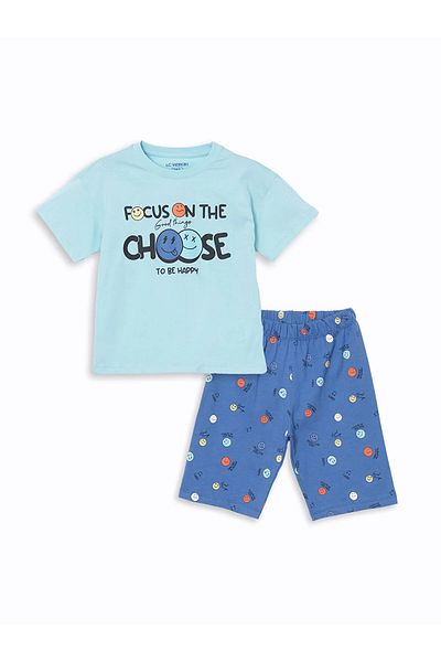 LC Waikiki Set de pijamale pentru băiat cu decolteu cu imprimeu și pantaloni scurți