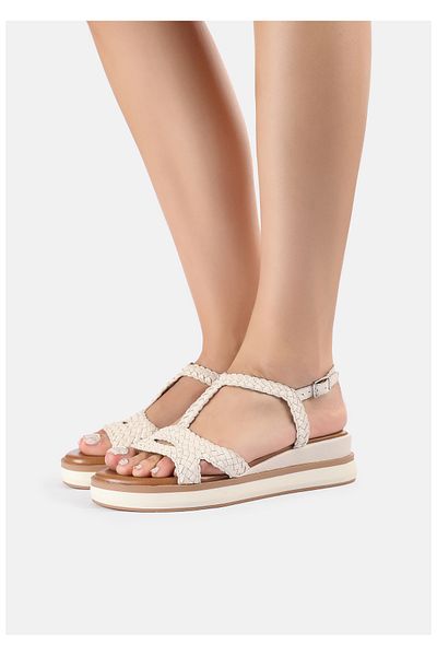 INUOVO Sandalen