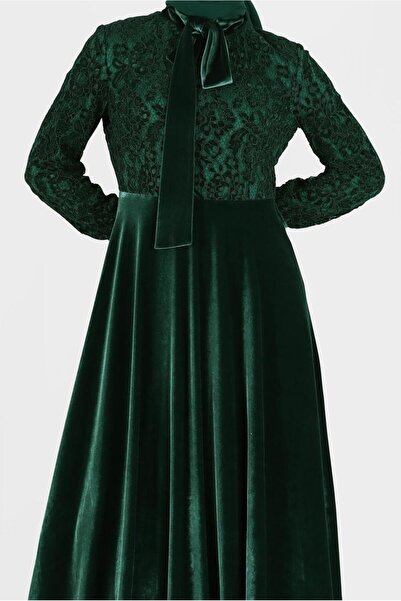 Alvina PARLAK KADİFE GÜPÜRLÜ YAKASI BAĞLI ELBİSE 40239