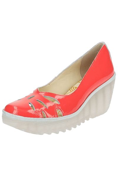 Fly London Pumps