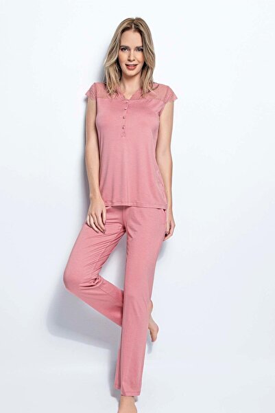 MONAMİSE Yakası Kolu ve Omzu Dantelli Önü Düğmeli Pijama Takımı