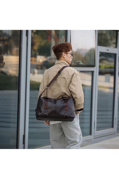 LEBLOU LEBLOU waterproof eco-leather bag, ideal for sports, travel and expeditions, 37x24x17 cm