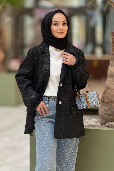 Ghisa Feather Detailed Tweed Jacket with Sleeves