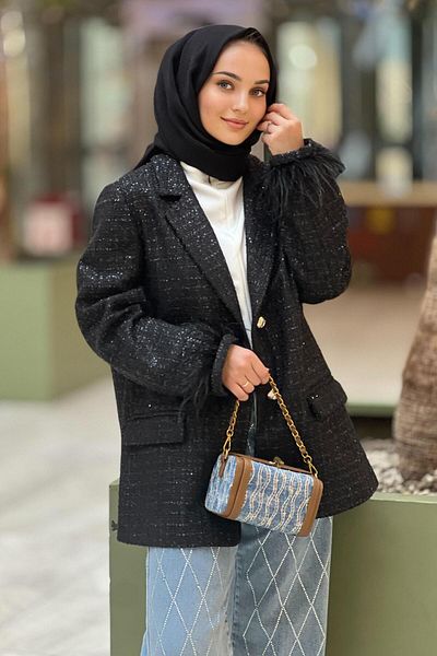 Ghisa Feather Detailed Tweed Jacket with Sleeves