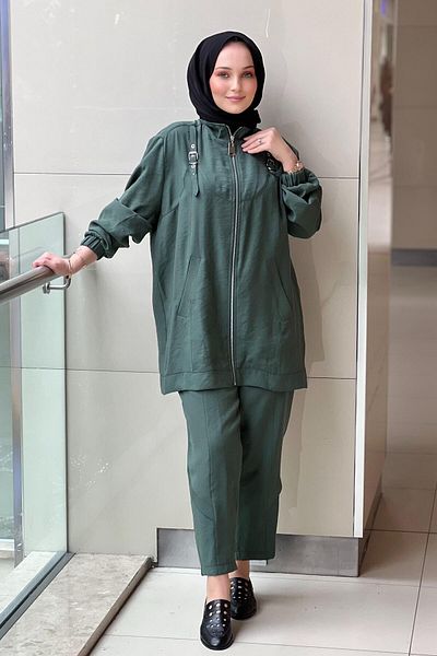 Nuss Belt Epaulette Cap Trousers Set