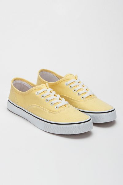 Alpha 100% Organic Cotton Women's Retro Lace-Up Sneaker